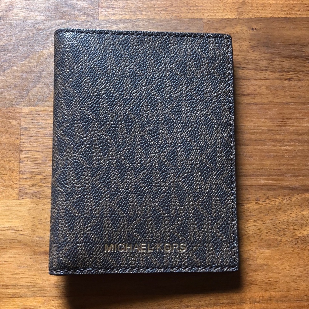 Michael Kors passport case